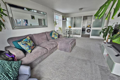 Living room (3)