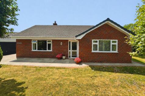 Click to visit Rightmove listing