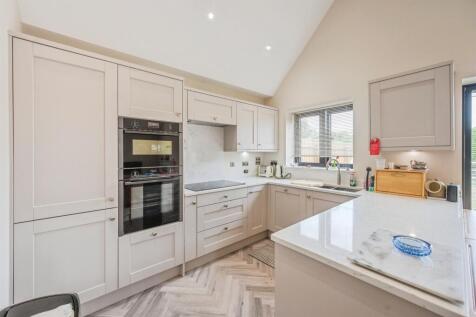 Lounge/Kitchen/Dining Room