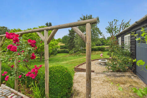 CAM02909G0-PR0442-STILL010