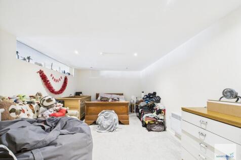 CAM03394G0-PR0347...