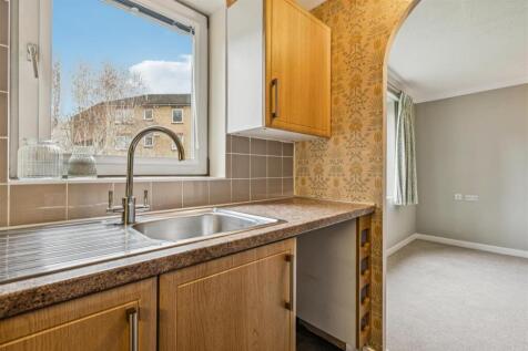 1 bed, 1 bath Flat in edinburgh - Photo 5