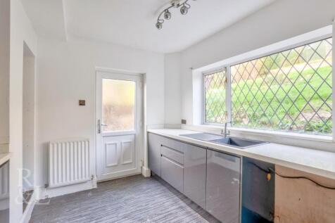 26 Vicarage Road (8).jpg