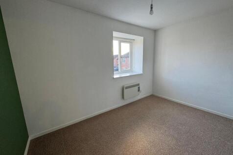 WhatsApp Image 2025-12-19 at 14.32.24.jpeg