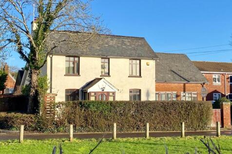 Detached house and annexe