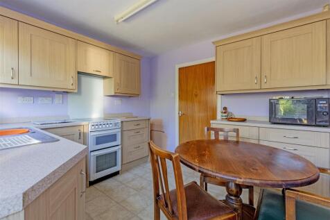Kitchen-1.jpg