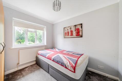 1376470-9-690b374...