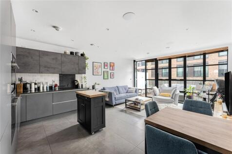 Reception/Kitchen