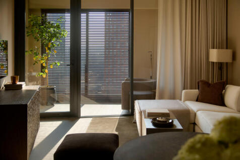 1803 living room (1).jpg
