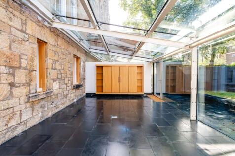 5 bed, 4 bath Terraced in Glasgow - Photo 10