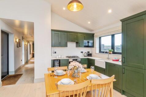 Kitchen/Dinning