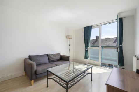 Point Zero, Flat 17, 2A Queenstown Road SW8 3RX-No