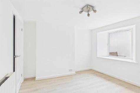 Bedroom.jpg