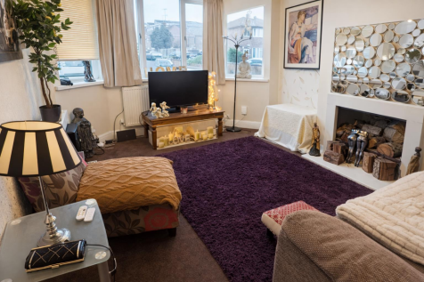 Lounge/Sitting Room
