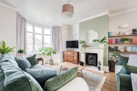 51RingsteadCrescent(Interior)-1.jpg