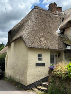 Lower Carew Cottage.jpg