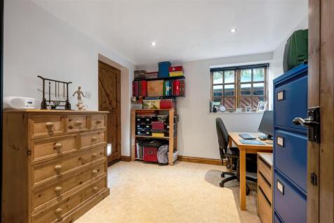 Spindlecroft WEB PH-45.jpg