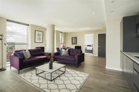 Burlington House is a luxury waterfront residence located on Tariff Street, in the heart of Piccadilly Village and adjacent to Manchester’s famous Northern Quarter. The development sits canal side and