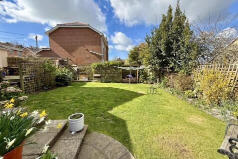 Rear Garden: