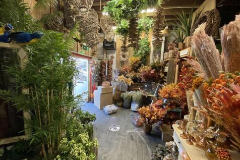 Unit 12 Metro Centre  Isleworth 6 Copy.jpg