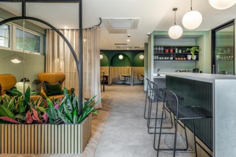 Kew Bridge Rise, Co working