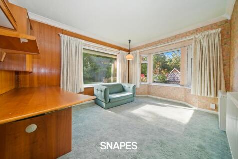 Bedroom 2 / Reception