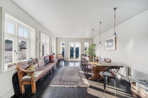 Dining Room Aspect 8