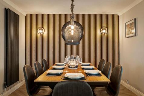 4 Bevlin Hall Saundersfoot -   Final Edits_-17.jpg