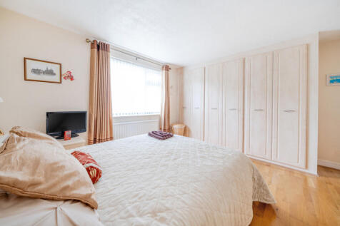 1331566-10-6888c7...