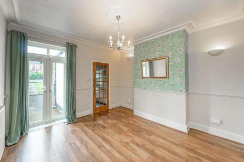 KITHCEN, DINING ROOM AND LIVING ROOM