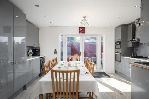 Open Plan Kitchen/Living Room