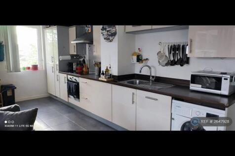 Tenants Furnishing Kitchen