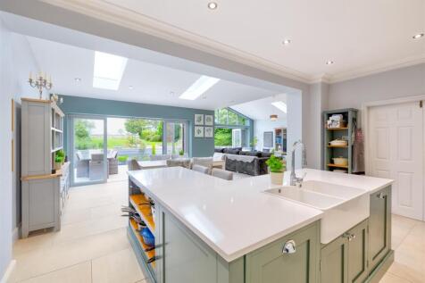 25 Church Street, Belton