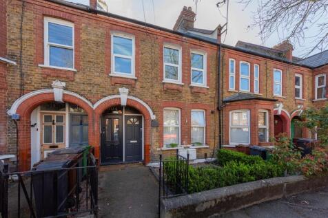 Brettenham Road, E17