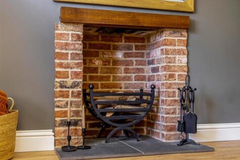 90 Seas End Road (Surfleet)-25.jpg