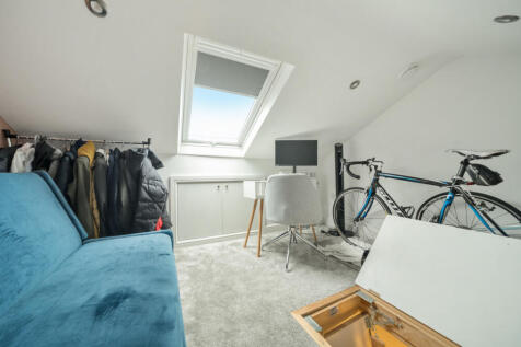 1389237-1-6942d53...