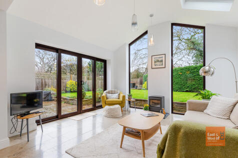 A12 - Caradon Hou...