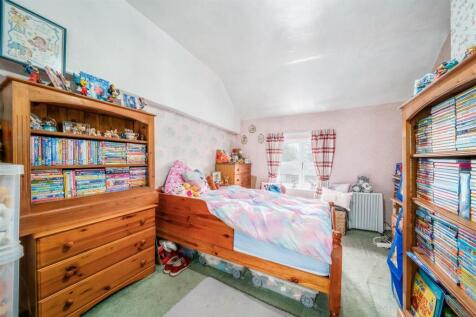 Hall Farm Alfreton-11.jpg