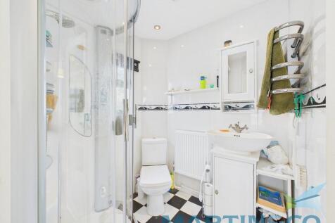 CAM01870G0-PR0161...