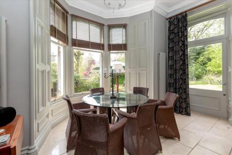 5 bed, 4 bath House in Edinburgh - Photo 8