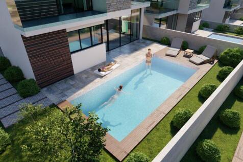 Sun Terrace &amp; Pool