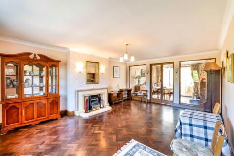 Lounge: