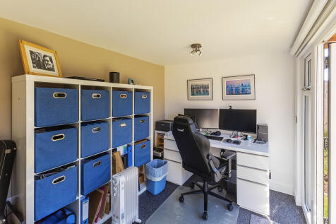 3 Longhurst Drive...