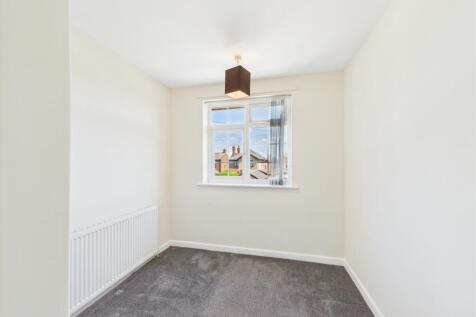 EweMove Spalding - Bedroom