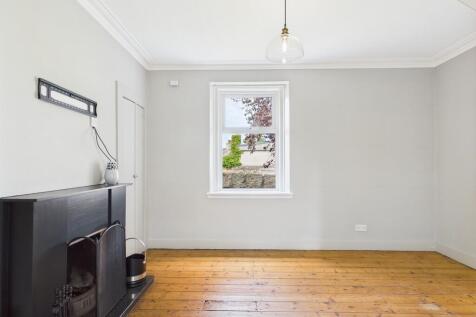 CAM05526G0-PR0005...