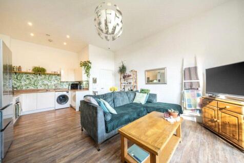 Living/Kitchen
