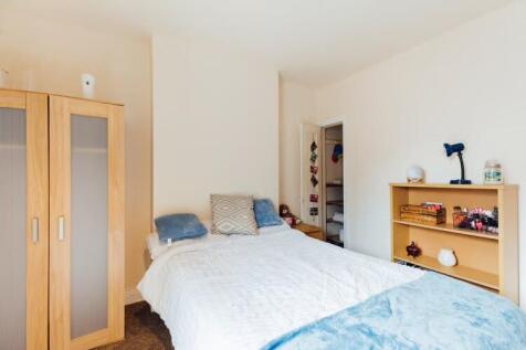 4 Bedroom House in LN1 1QN
