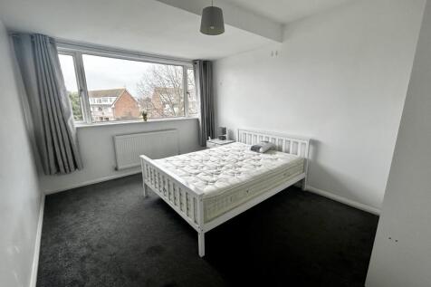 Room 5 angle 3