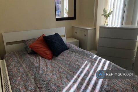 One Of The Seven Bedrooms Available