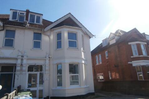 4 Bedroom Flat in SO15 5BB